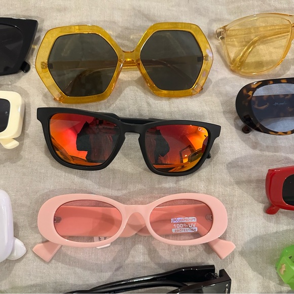 Pick a pair or take em all! - Picture 6 of 8